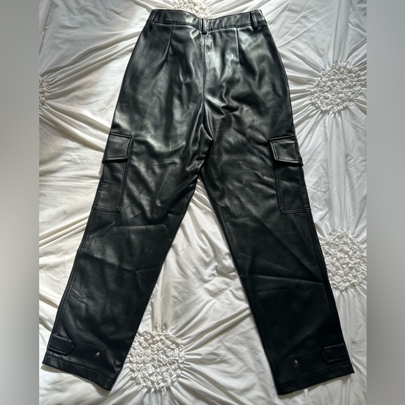 Black Leather Pants - Straight Cut - Picture 3 of 3